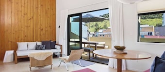 Salt Air Retreat Mount Views by Five Star Focused