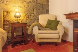 Interior - Vrbo Property (Faial da Terra)