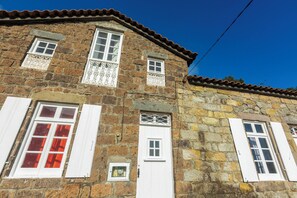 Exterior - Vrbo Property (Faial da Terra)