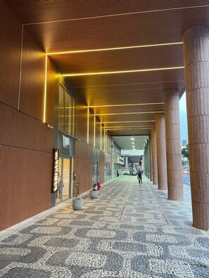 Exterior detail - Vista Urbana+Piscina Rooftop no Coração do Rio (Rio de Janeiro)