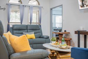 Smart TV, fireplace, video games