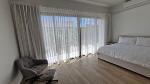 Room - Luxury Tropical Family Haven in Reserva Conchal (Brasilito)