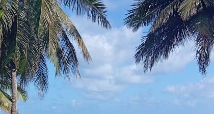 Exclusive villa for rent in Juan Dolio private second line beach 1 min.