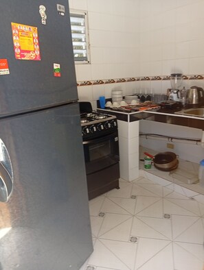Private kitchen - Vrbo Property (Playa Juan Dolio)