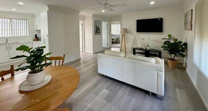 Modern Apartment Near Tamworth CBD