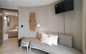 2 bedrooms, free WiFi - Lovely home in Hoogersmilde with swimming pool (Hoogersmilde)