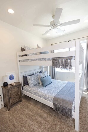 Iron/ironing board, travel crib, WiFi, bed sheets