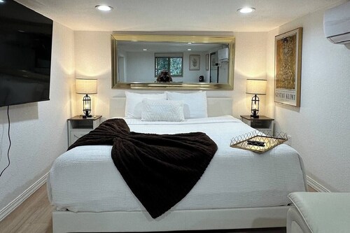 Little Sparrow’s Nest - A Boutique Micro Retreat