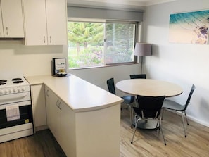 Fridge, microwave, oven, stovetop - Apiwa Middleton Beach Front Apartments Albany  (Middleton Beach)