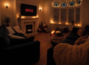 TV, fireplace - 3-Bed House Sleeps 7, Parking & Garden, Pets Ok (Lytham St. Annes)