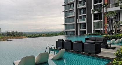 Grand Medini Residence by SR Home