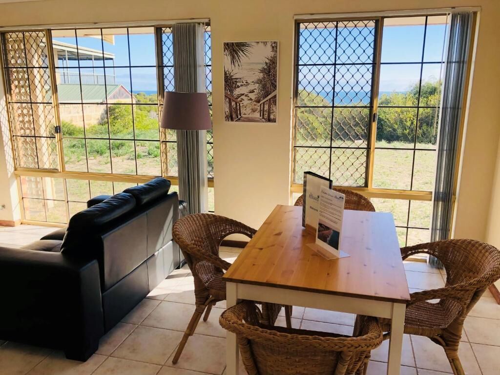 Apartment 2, Preston Beach, 3 Bedrooms Partial Sea View | Interior