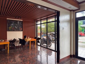 Reception - Von Vonn Residenz Inn (Lapu-Lapu)