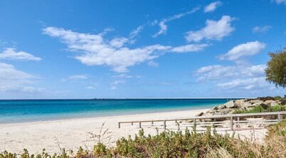 Apiwa Busselton Seaside Escape Apartments