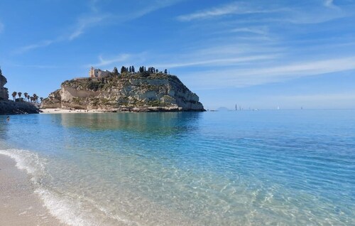 2 bedroom gorgeous apartment in Pizzo