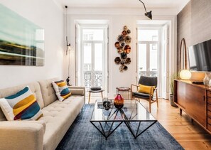 Superior Room, Balcony, City View | Living area - Humberto Delgado Airport (Moscavide)