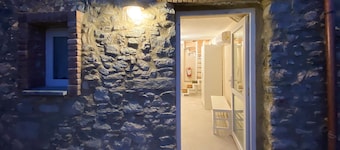 Pet friendly home in Loc. Rontano