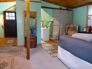 Room - Stone Cottage- Double Suite with Hot Tub (Parker)
