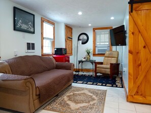 Living area - Stone Cottage- Double Suite with Hot Tub (Parker)
