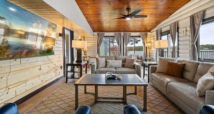 Spacious 5BR/3 Bath Paul Bunyan's Lake House, Dock, Kayaks