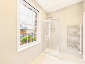 Casa, para fumantes | 1 quarto