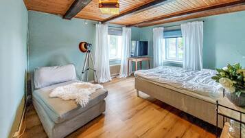 2 bedrooms, free WiFi