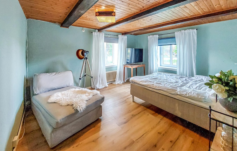 Gorgeous Apartment In Pärup With Wifi - Hörby