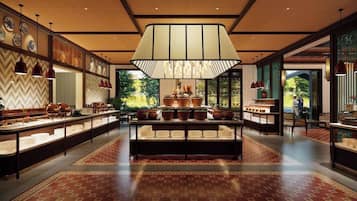 Free daily buffet breakfast