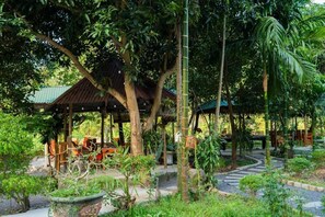Property grounds - The Valley Lodge Trang An (Hoa Lu)