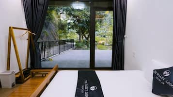 Rideaux occultants, chambres insonorisées, Wi-Fi gratuit, draps fournis