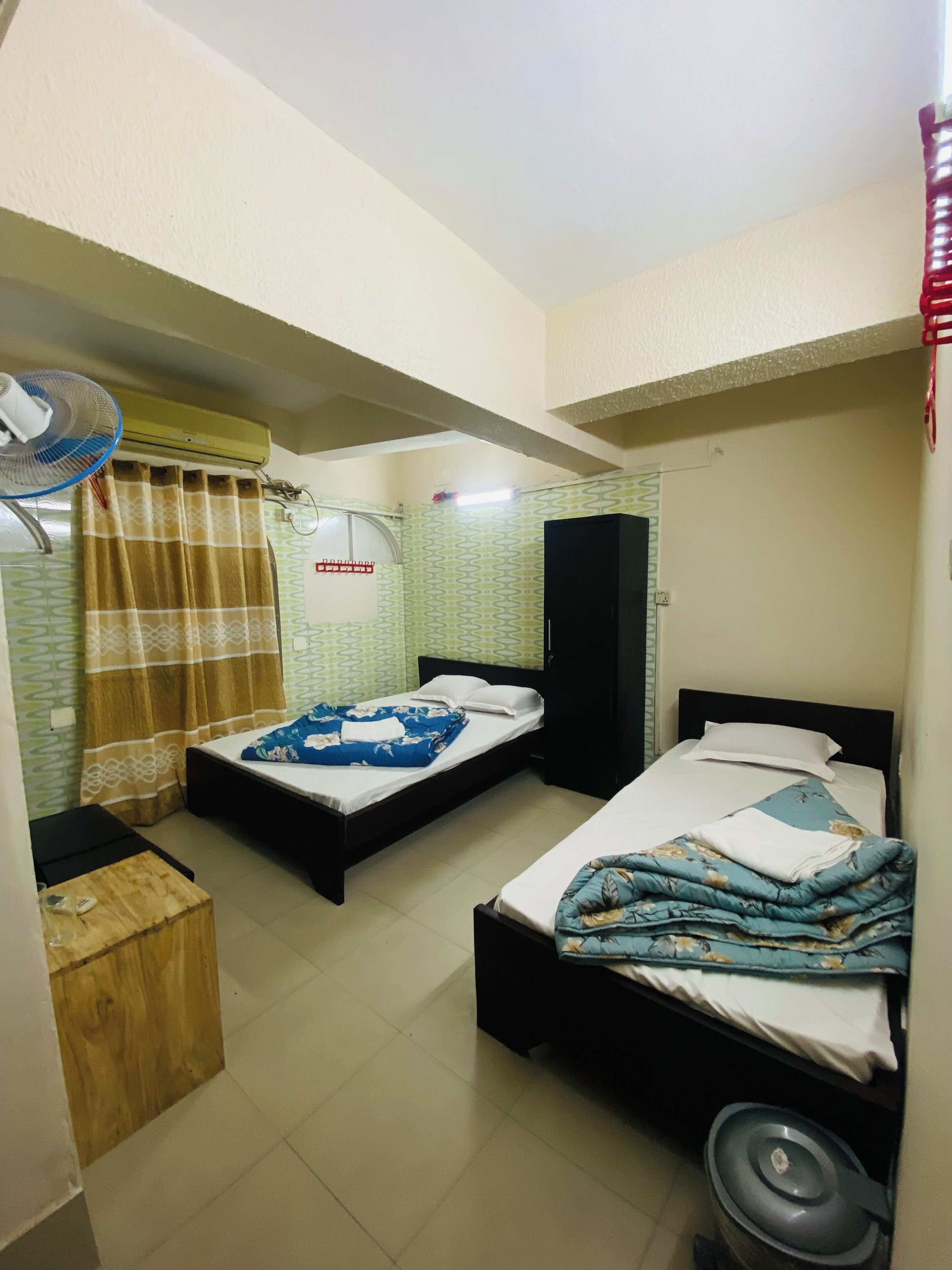 Habitación con 1 cama doble o 2 individuales | Wifi gratis