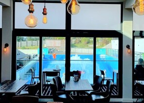 Pool - Lodge 27, Retallack Resort & Spa (Sleeps 12) - Dogs accepted, Pool, Hot tub (St Columb Major)