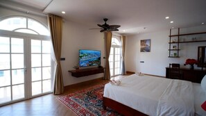 In-room safe, iron/ironing board, free WiFi