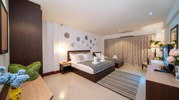 Basic Studio | Iron/ironing board, free WiFi