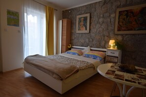 Free WiFi - Studio apartment with terrace and sea view (Opatija)