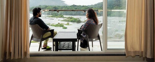 The Anchorage Athirappilly Resort