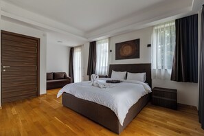Deluxe Double Room | Free WiFi - Hillside Garden by Sienna (Skopje)