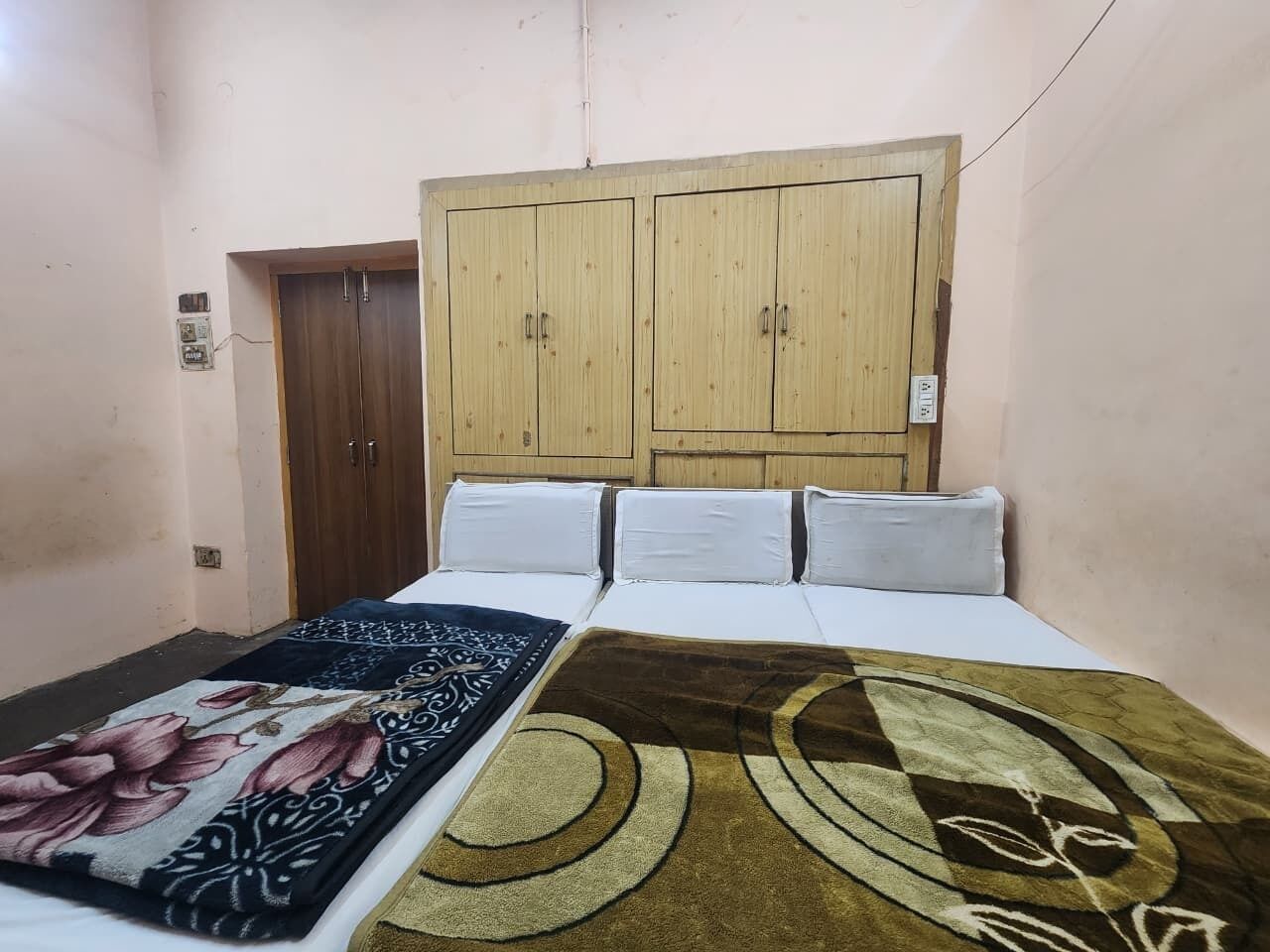 Deluxe Triple Room | Free WiFi