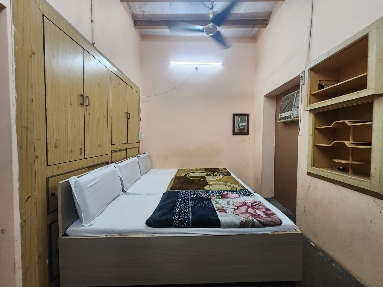 Deluxe Triple Room | Free WiFi