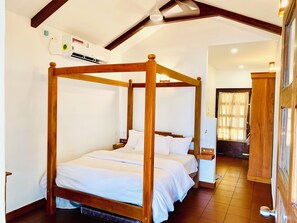 Room - Lake View Resort in Guruvayur (Guruvayur)