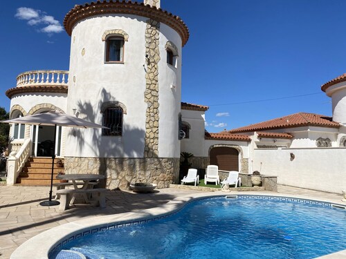 Th45 Villa Mediterr nea con Piscina Privada