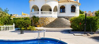 Private Pool Villa La Siesta