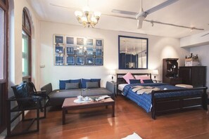 Basic Studio, Balcony, City View - 2ROOMS Boutique House (Taladyai)