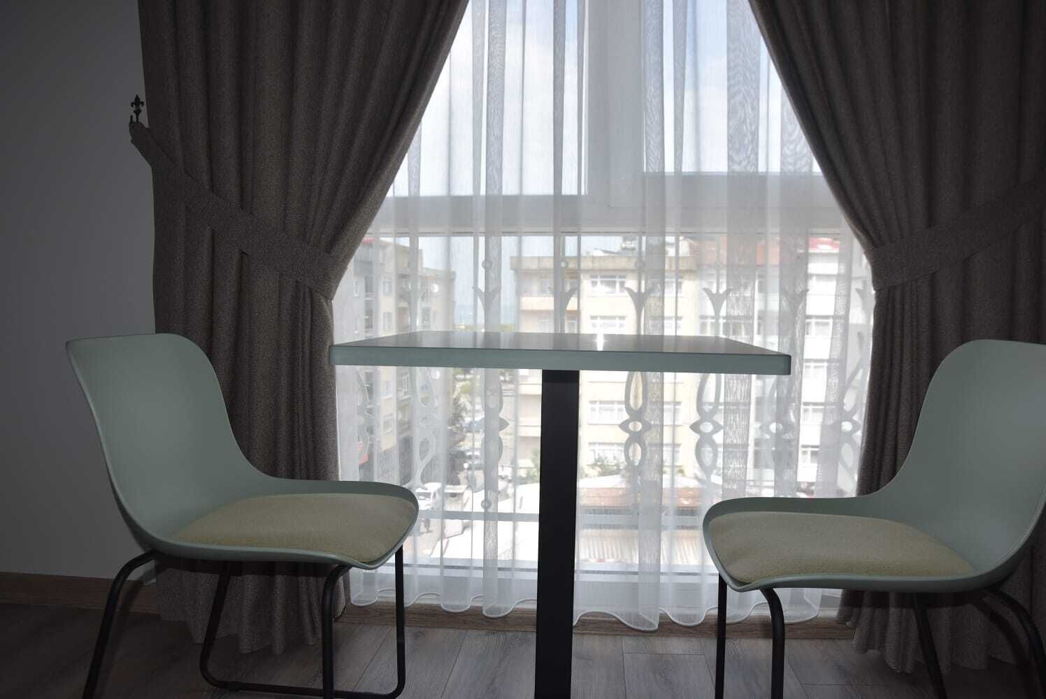 Standard Double Room, Non Smoking, Housekeeping | Living area | Smart TV