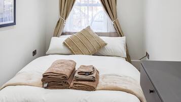 2 bedrooms