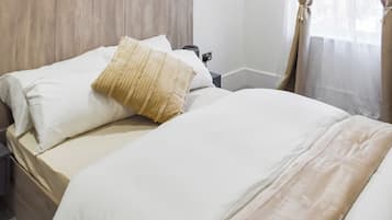2 bedrooms