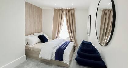 Apartment 4 - UK51649