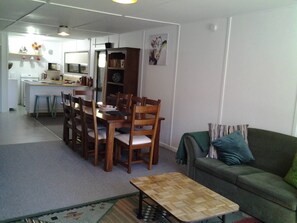TV, fireplace - The Barn Alpine Holiday Home (Jacksons)