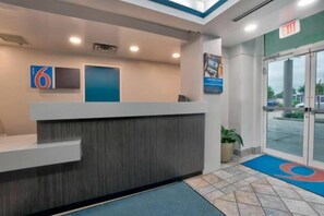 Lobby - 1 King Bed|Mobil Access,Nsmk (Benbrook)