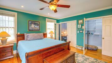 1 bedroom, iron/ironing board, Internet, bed sheets